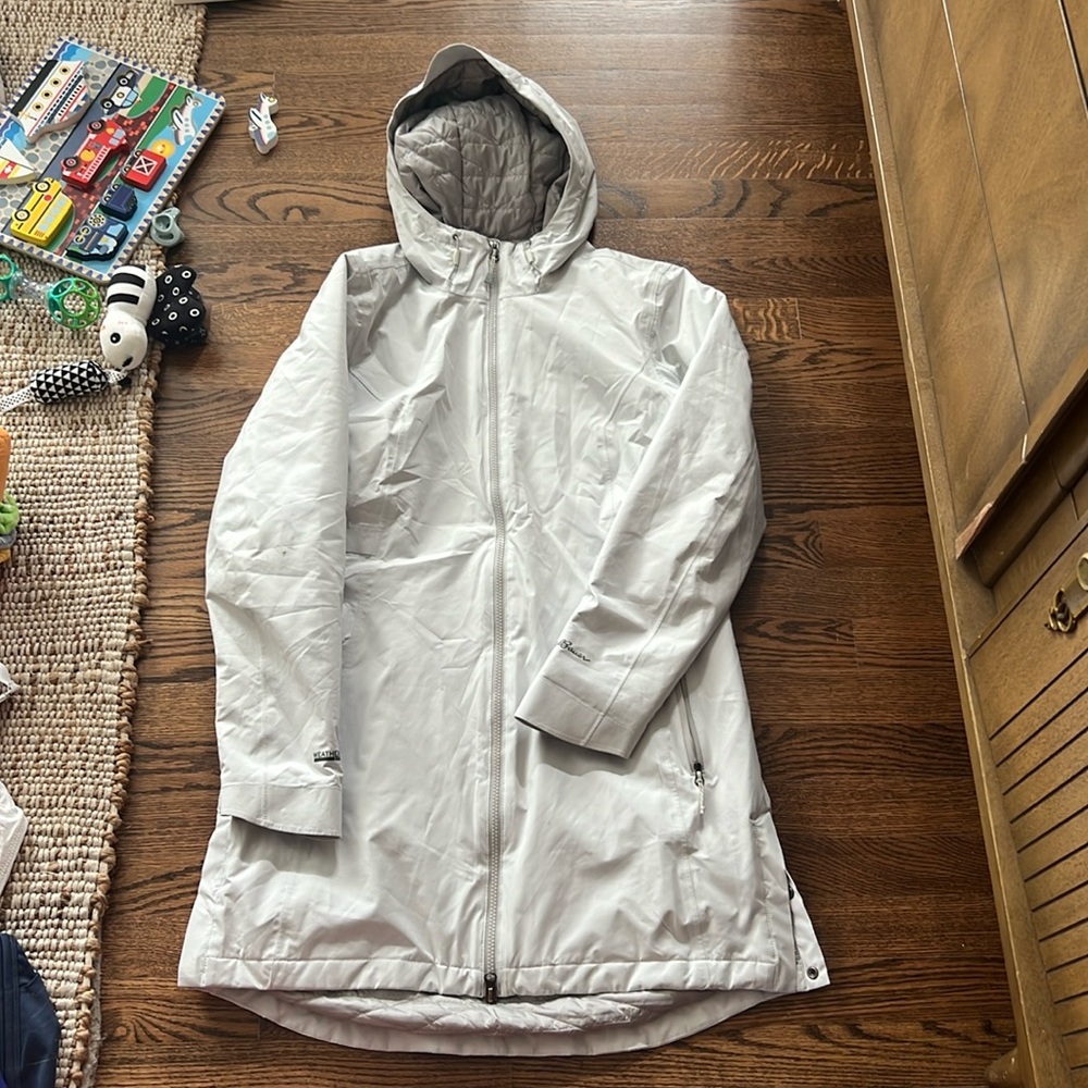 Women’s Eddie Bauer parka size medium